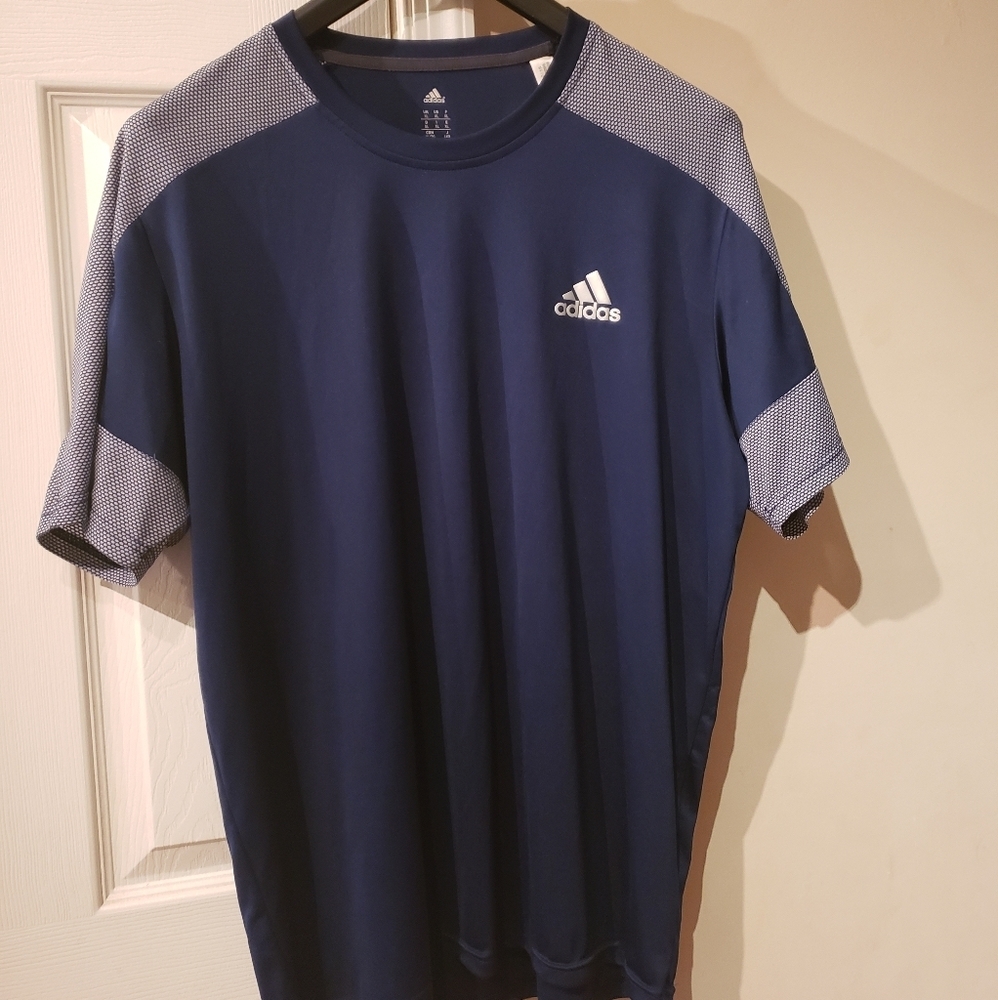 Super Staylish Adidas T-shirt